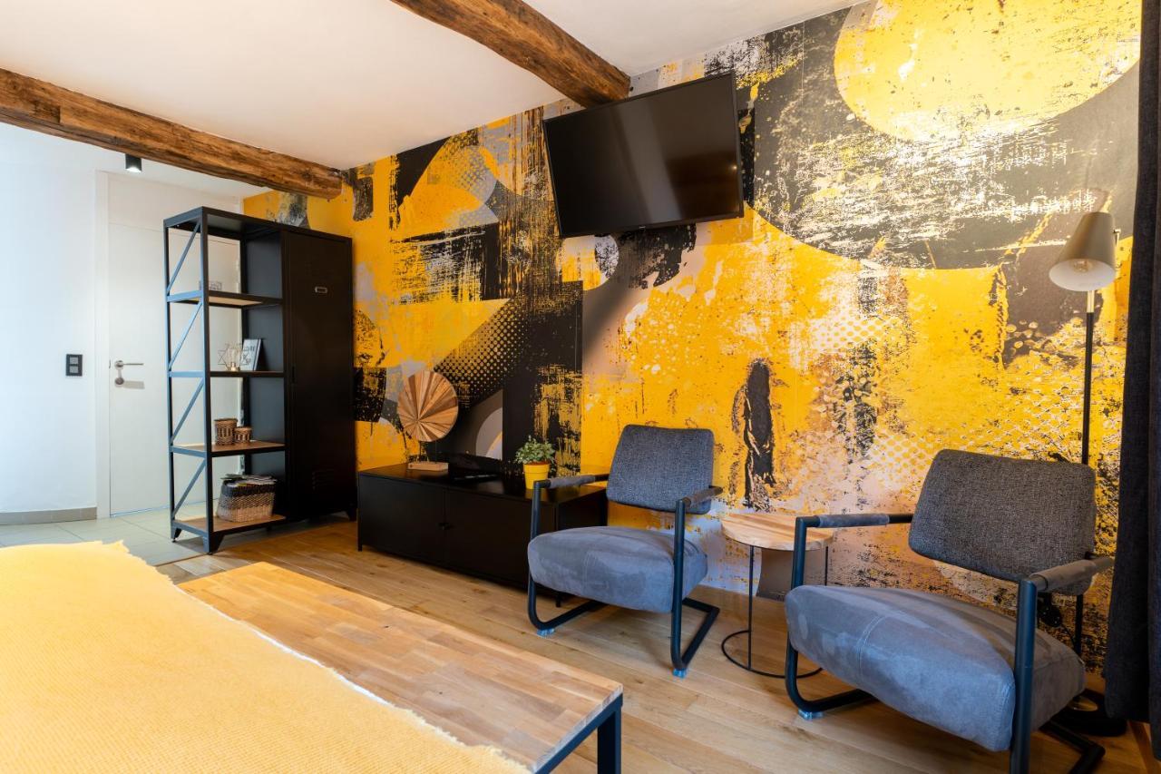 Ardenne Bnb Gite Urbain Avec Terrasse Марш-ан-Фаменн Экстерьер фото